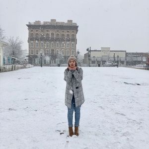 Meet your Posher, Kaytlyn